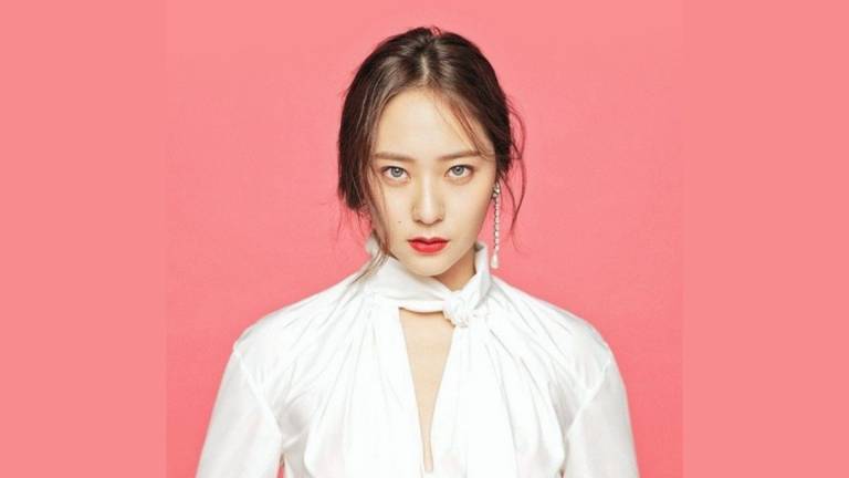 tướng phụ nữ ngoại tình lăng nhăng