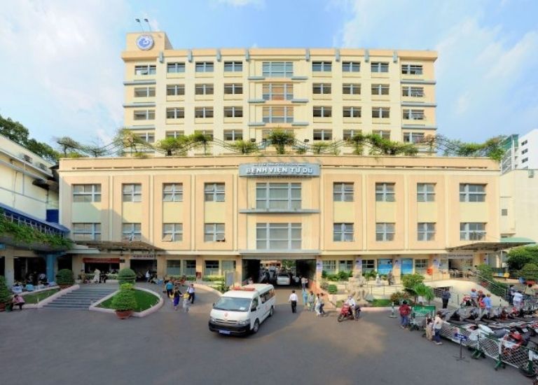 "Phong thủy nhà ở gần bệnh viện có tốt không?" là thắc mắc của nhiều người