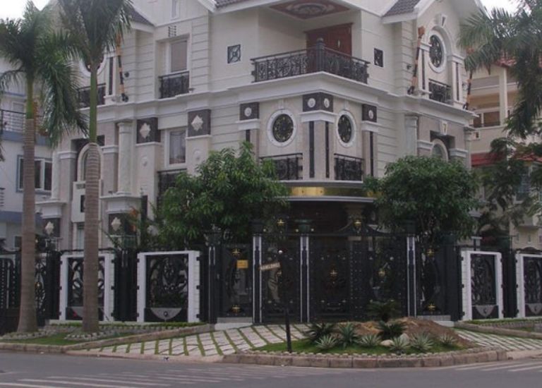 Xử lý theo phương pháp thực tế