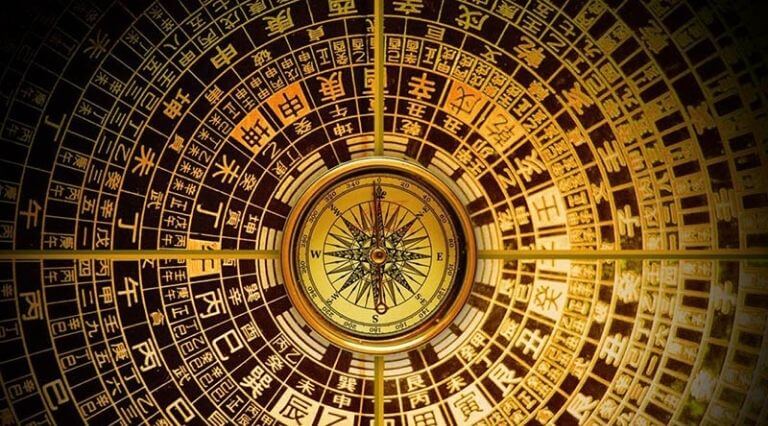 Trên thước lỗ ban 38.8cm được chia thành 10 cung lớn, mỗi một cung dài 38,8mm, bao gồm có 6 cung tốt (Đinh, Nghĩa, Tài, Vượng, Quan, Hưng) và 4 cung không tốt (Thất, Khổ, Hại, Tử).