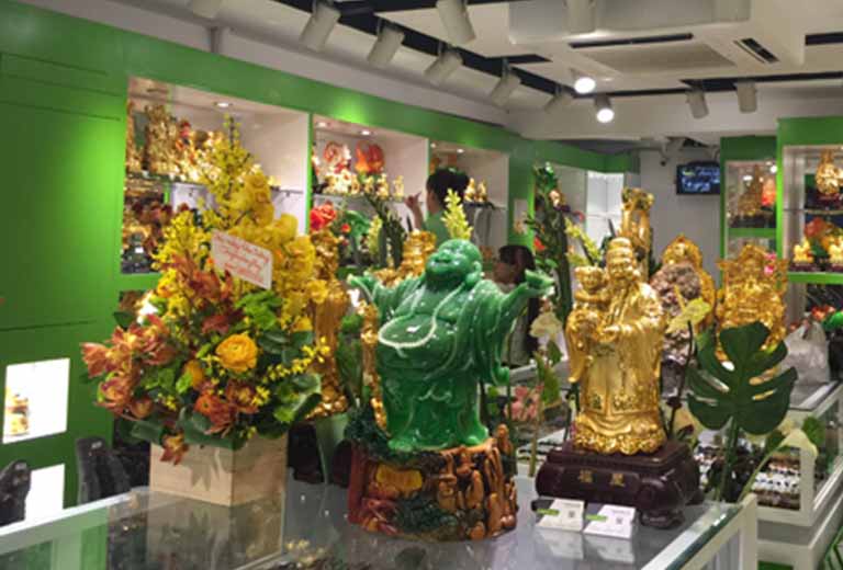 Cua hang the gioi phong thuy