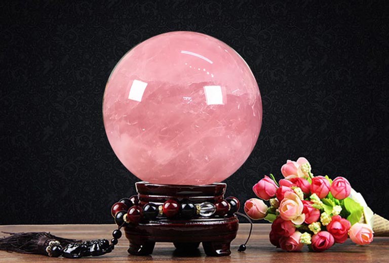 Qua cau thach anh hong