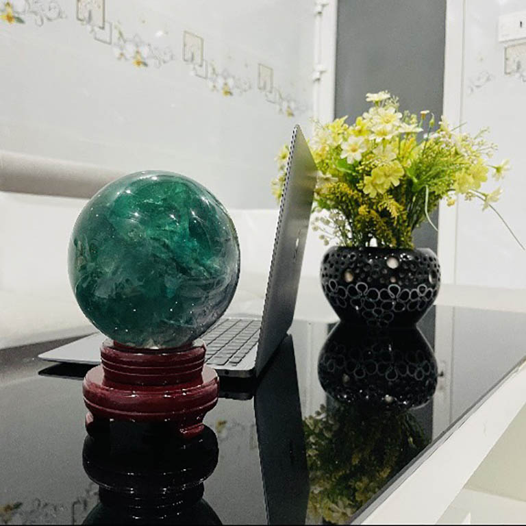 Qua cau da Fluorite xanh luc