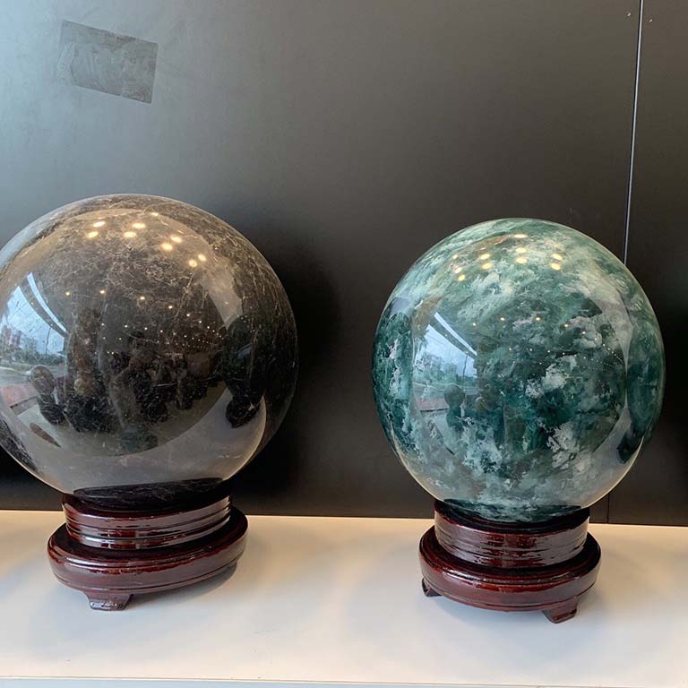 Nhung luu y khi mua qua cau phong thuy cho nguoi menh moc