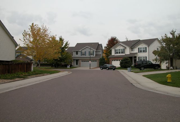 Nha o khong vuong phai vat am tien sat