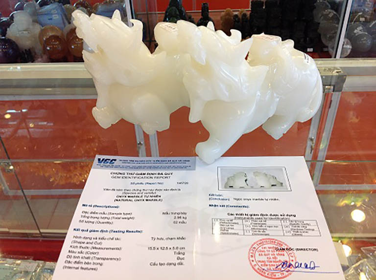 Cua hang phong thuy va doi song