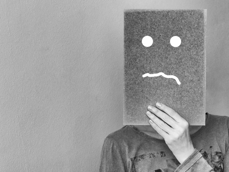 Những năm được xem là khó khăn nhất đối với nữ mạng tuổi Bính Ngọ Đó là 37, 40 và 48 tuổi.