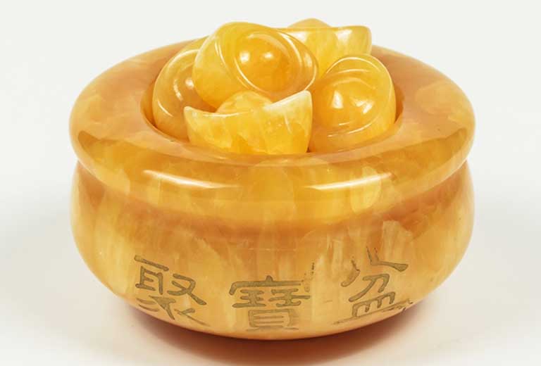 bat tu bao ngoc hoang long