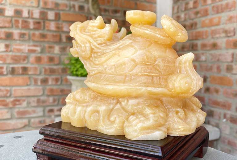 long quy ngoc hoang long