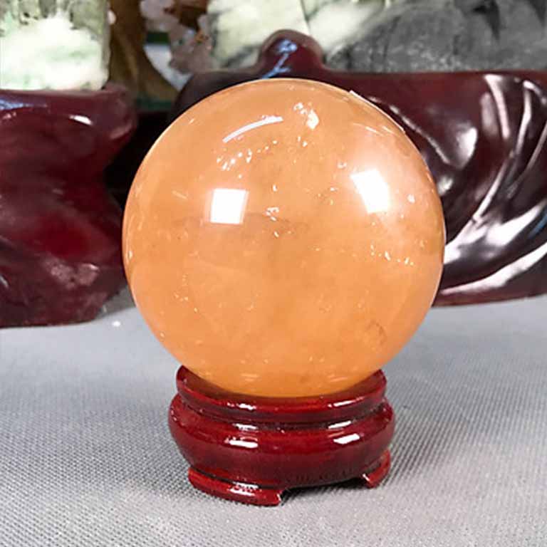 qua cau phong thuy ngoc hoang long