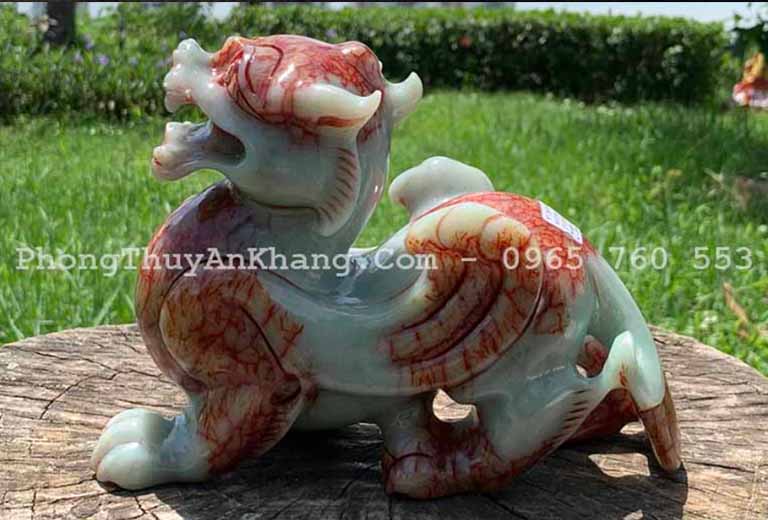 nen chon ty huu chat lieu nao