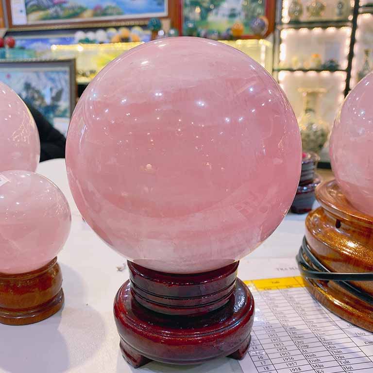 qua cau phong thuy cho menh tho