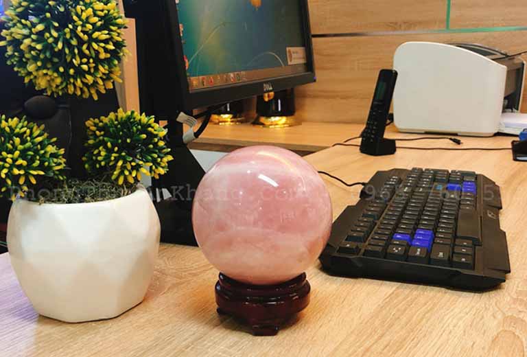 qua cau phong thuy menh Hoa