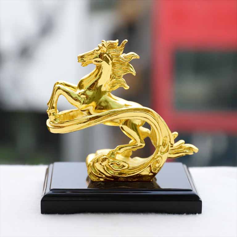 tuong ngua phong thuy