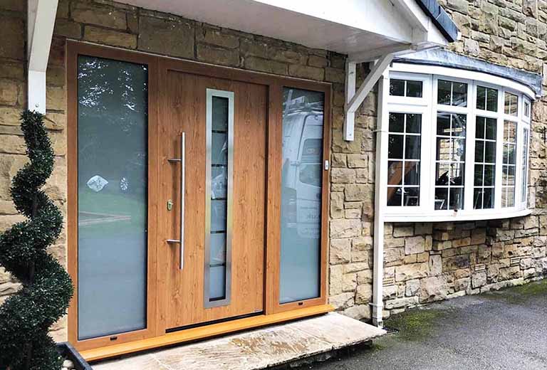 thiet ke cua doi dien goc tuong