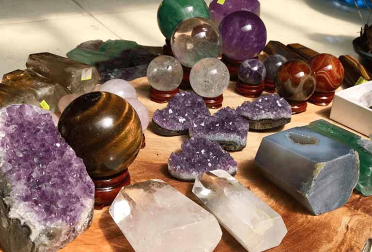 da phong thuy de ban lam viec