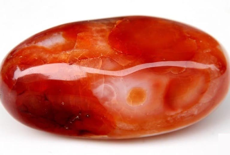 da phong thuy ma nao do