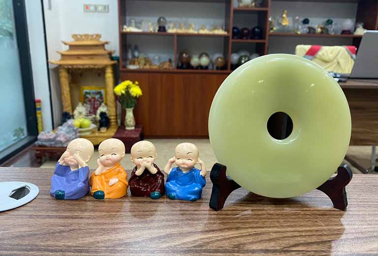 dong dieu da phong thuy