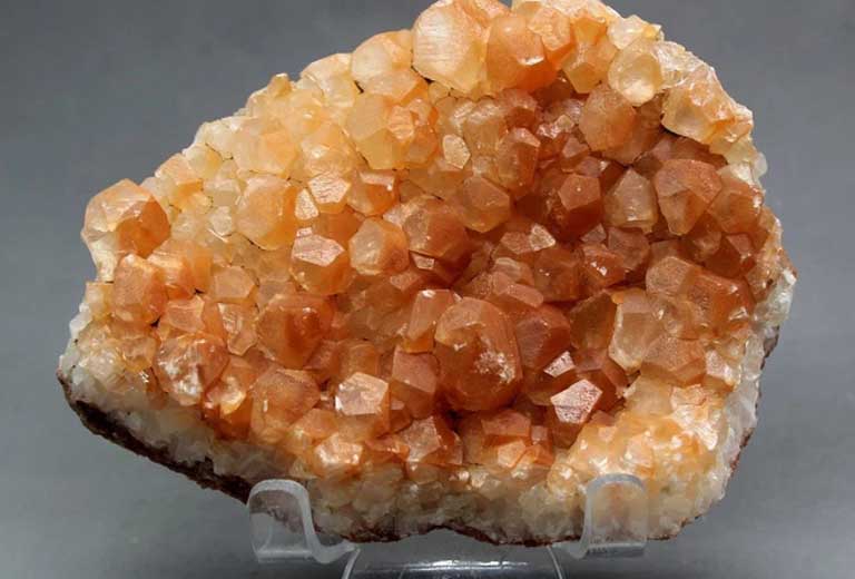 da canxit phong thuy