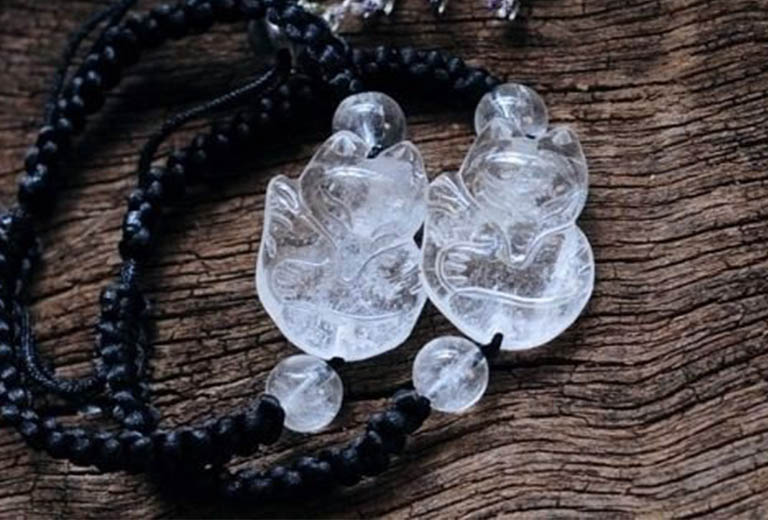 thach anh uu linh trang