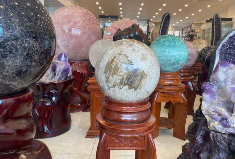 qua cau go hoa thach