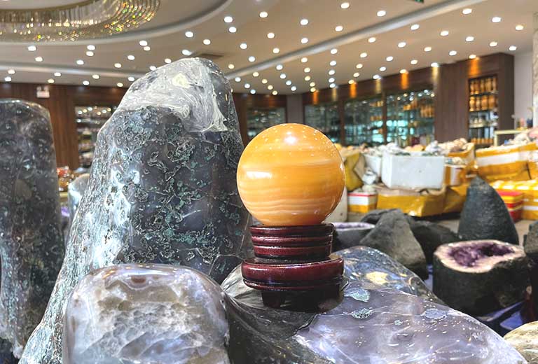 qua cau ngoc hoang long