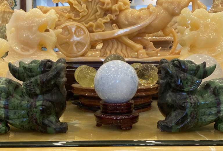 qua cau phong thuy da aquamarine