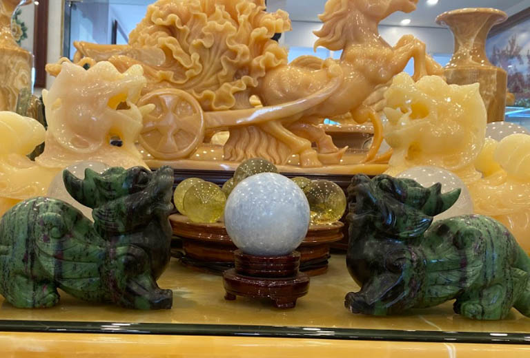 qua cau da aquamarine