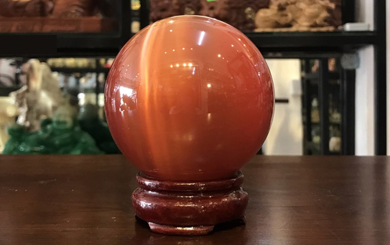 qua cau phong thuy mat meo do 