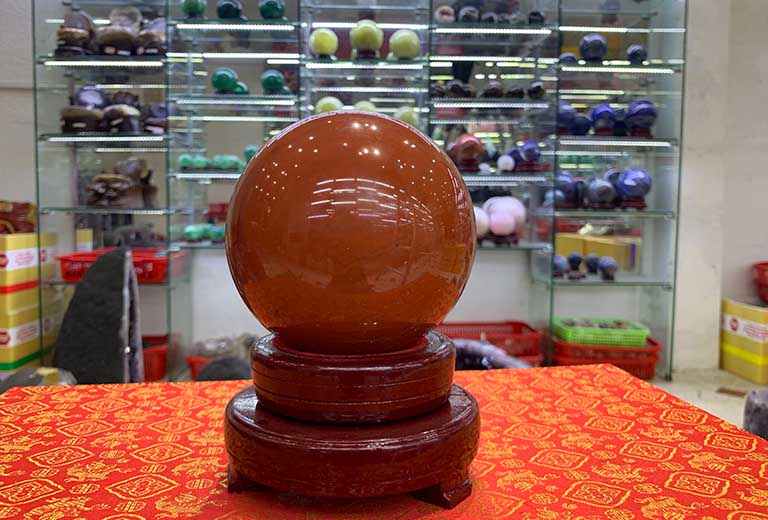 qua cau phong thuy ngoc bich do