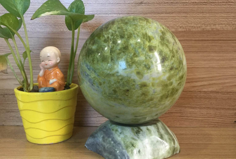 qua cau phong thuy Serpentine