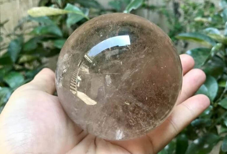 qua cau thach anh khoi