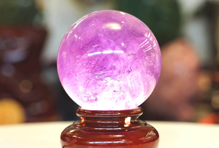 qua cau thach anh tim