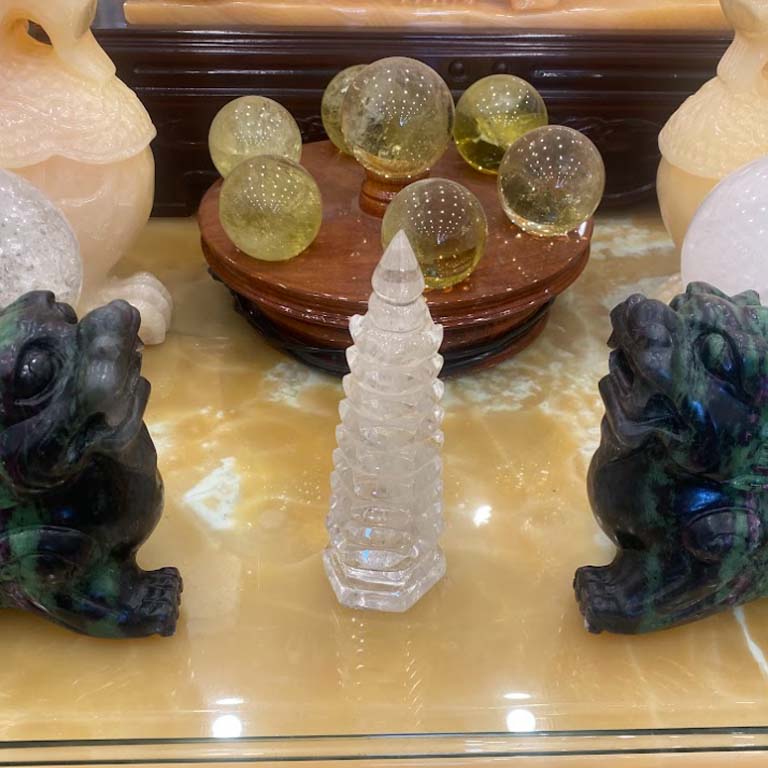 thap van xuong 9 tang da thach anh