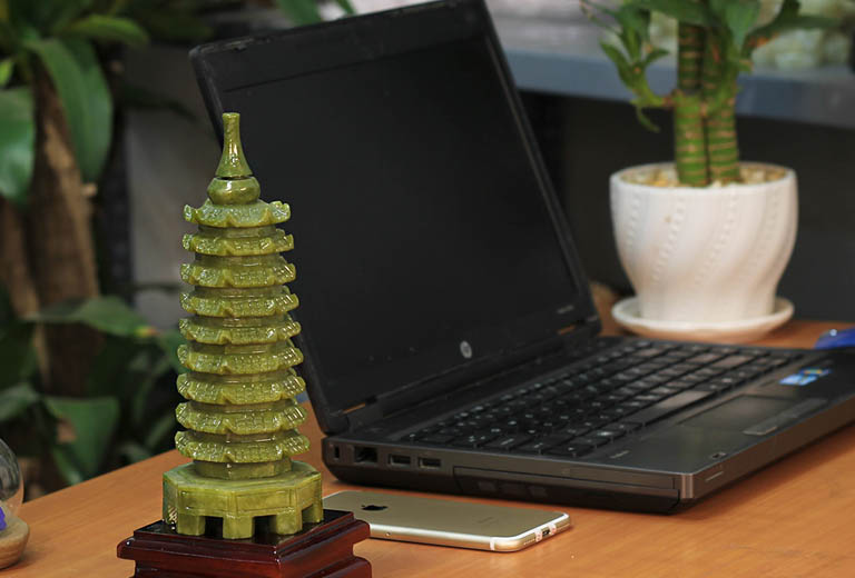 thap van xuong hop menh moc