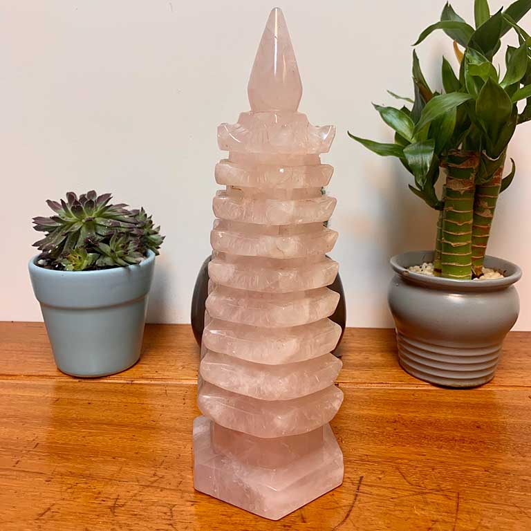 thap van xuong da thach anh