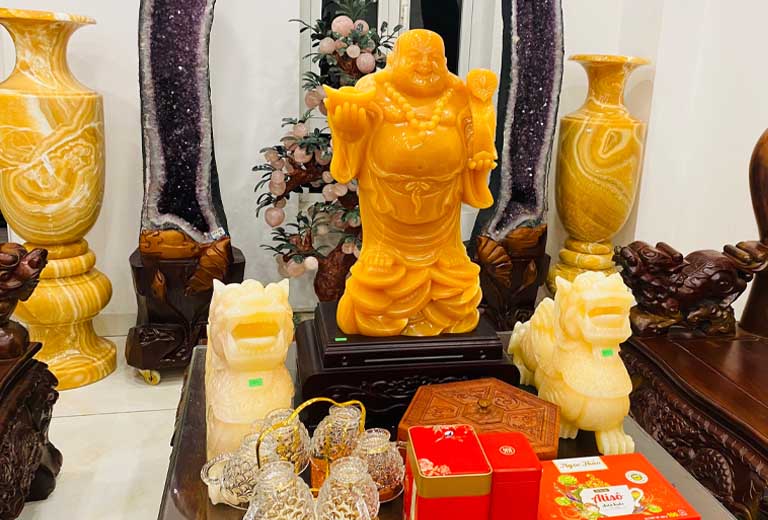 tieu chi danh gia cua hang ban tuong da phong thuy tai ha noi