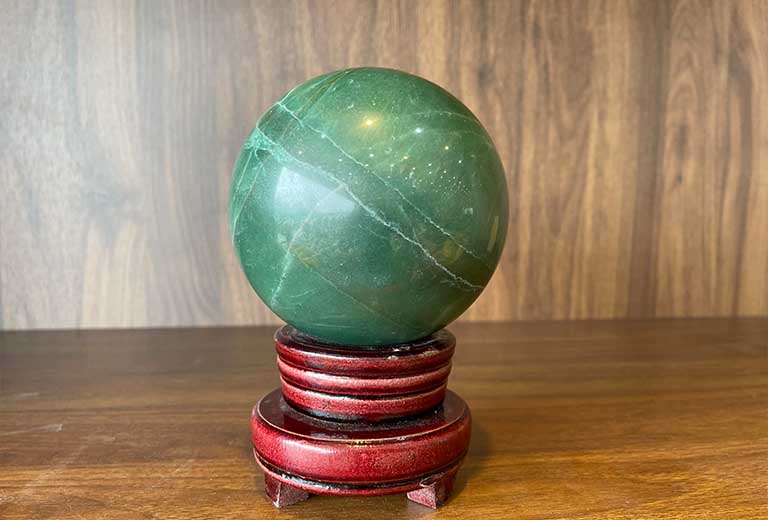 tac dung qua cau thach anh xanh luc